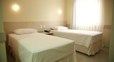 است این هتل