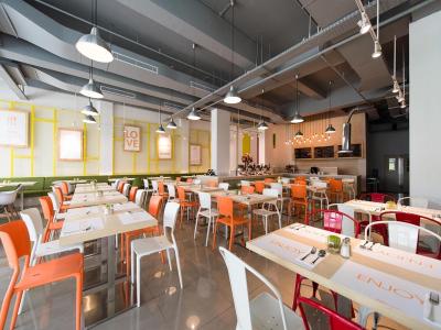 زوری اکسپرز مانگا دوا هتل