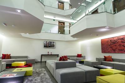 هتل لاگهتو استیلو سنترو