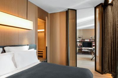 بولگاری هتل میلانو