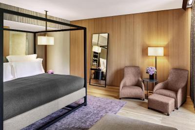 بولگاری هتل میلانو