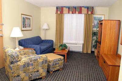 هامپتون این اند سویتز فرت میرز بیچ