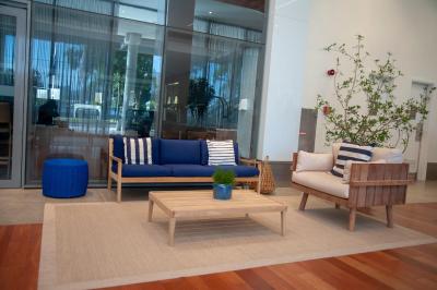 پردیجی هتل سانتز دومنت آیرپرت