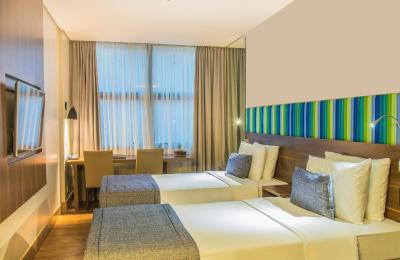 پردیجی هتل سانتز دومنت آیرپرت