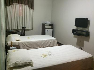 ونیکلاز هتل پینهیرز