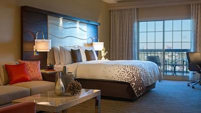 رنیسانس اُرلاندو ریزرت ات اسیورلد