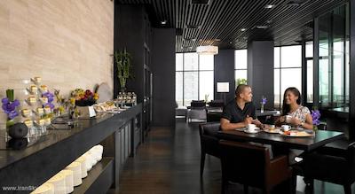 آنانتارا ساتورن بانکوک هتل