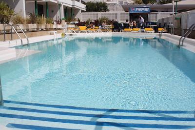 مزارت اپارتمنتز