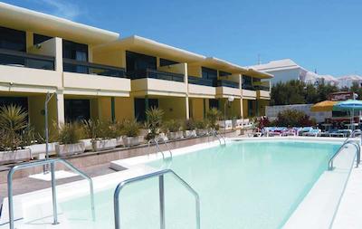 مزارت اپارتمنتز