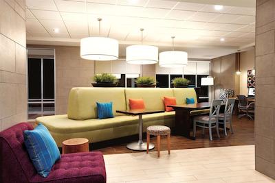 هم2 سویتز بای هیلتون لکسینگتون ونیورسیتی / مدیکال سنتر