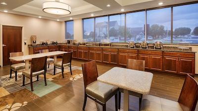 بست وسترن پلاس باردمان این اند سویتز