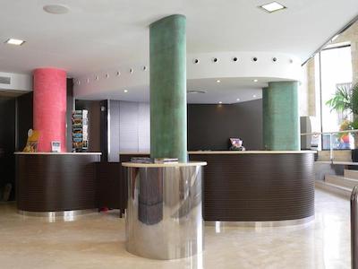 ب اند ب هتل تاراگونا سنترو وربیز