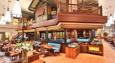 آنانتارا ریورساید بانکوک ریزورت