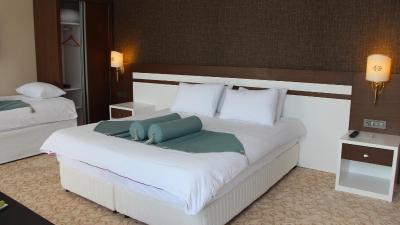 تیلیا ریزرت هتل