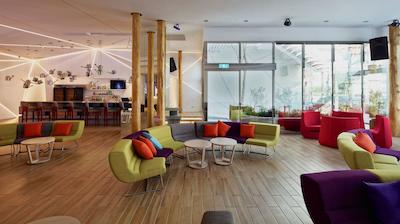 هتل 7 تیچونگ