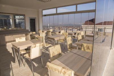 گرند ددم هتل