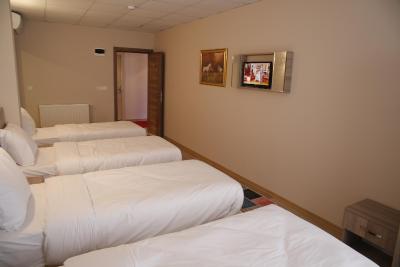 گرند ددم هتل