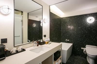 امبا تیپی زهنگشان