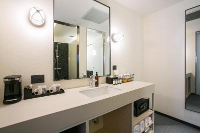 امبا تیپی زهنگشان