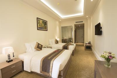 مرپرل کریستال پالاس