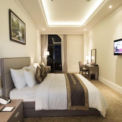 مرپرل کریستال پالاس