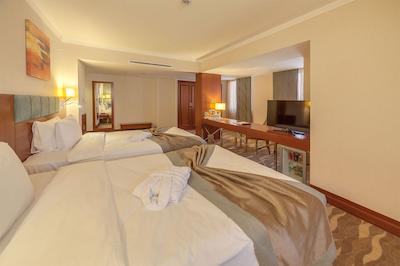 لامک هتل بیزنس