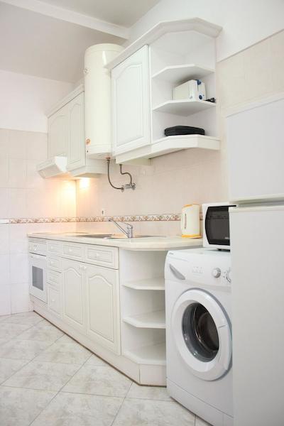 کینگز کلوب-اپارتامنتز ا ویلاز