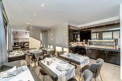 د ویو لوکسوری رومز