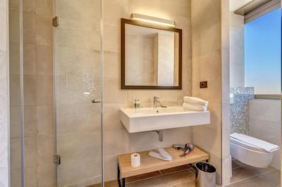 د ویو لوکسوری رومز