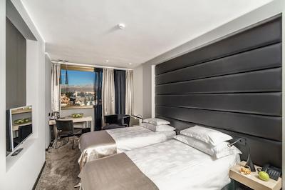 د ویو لوکسوری رومز