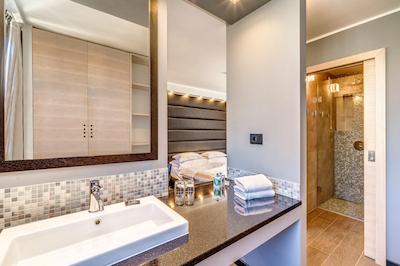 د ویو لوکسوری رومز