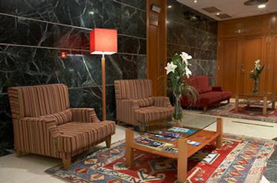 سرکتل هتل ترز لوسز