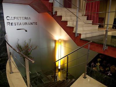 سرکتل هتل ترز لوسز