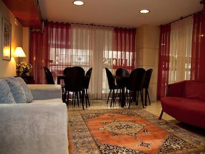 سرکتل هتل ترز لوسز