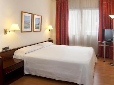 سرکتل هتل ترز لوسز