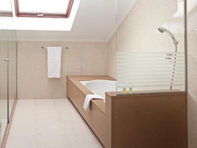 سرکتل هتل ترز لوسز