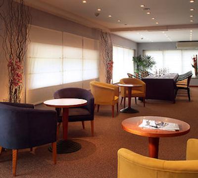 هتل اکتا اسپلندید