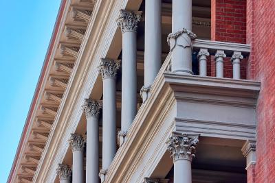 کمو د تریسوری