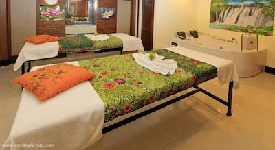 کانونینت گرند هتل