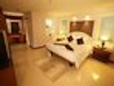 کانونینت گرند هتل