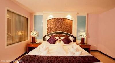 کانونینت گرند هتل