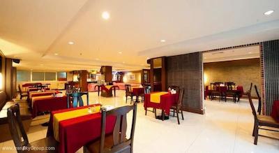 کانونینت گرند هتل