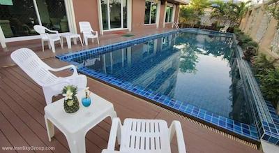 کانونینت گرند هتل