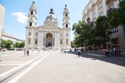 د ماگازین هتل