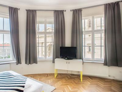 د ماگازین هتل