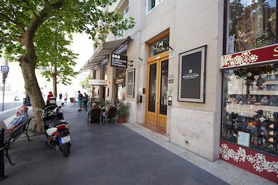 د ماگازین هتل