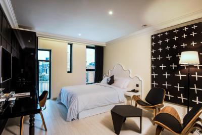 هتل د دیزاینرز لیج گاننام پرمیر