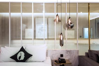 هتل د دیزاینرز لیج گاننام پرمیر