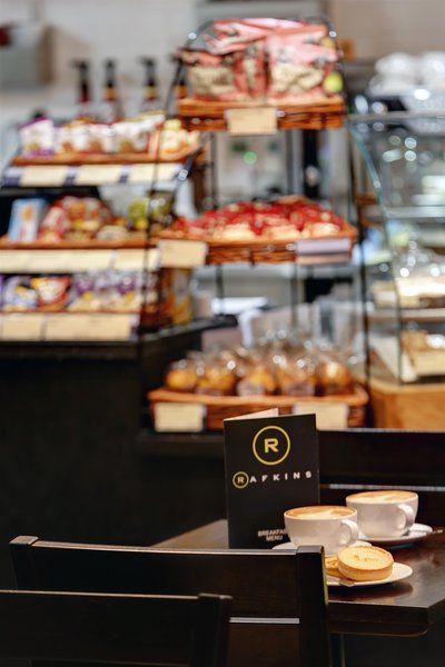 میتریس هتل ادگوار راد