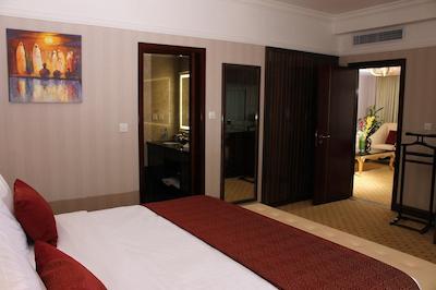 گولدن تولیپ ادیز ابابا